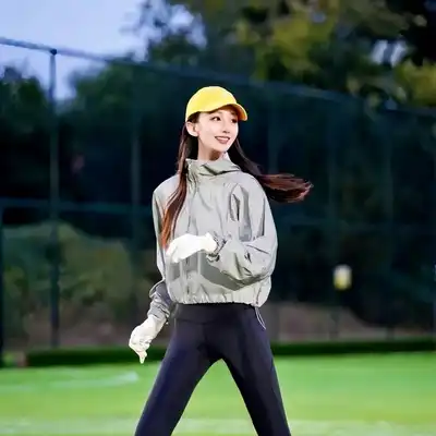 刘美坤